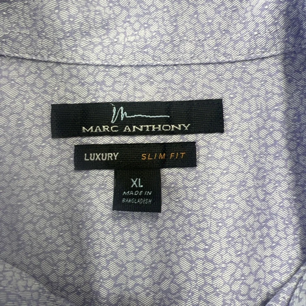 Marc Anthony making sleeve